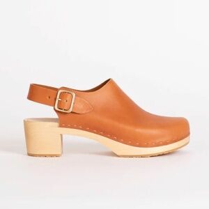 Bryr Studio Daphne Clog Whiskey Leather Wooden Sole Closed Toe Sling Buckle 37